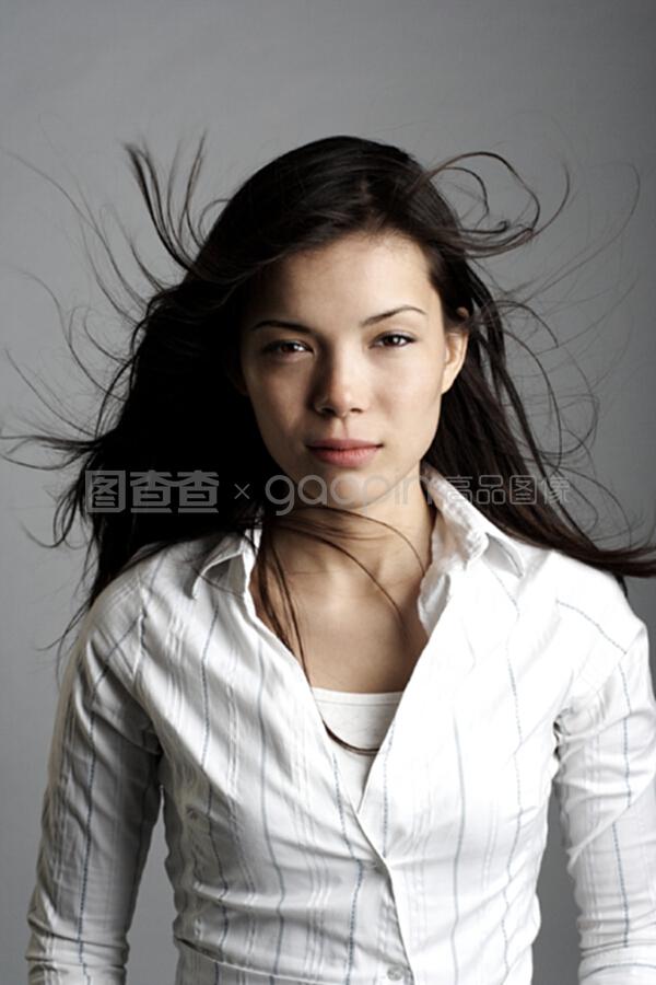 伊在人线永久免费观看区 热门8